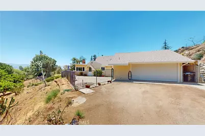 11326 Eby Canyon Road, Sunland, CA 91040 - Photo 38