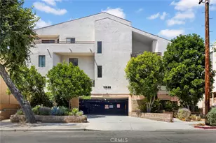 11939 Weddington St, Valley Village, CA 91607 - Photo 24