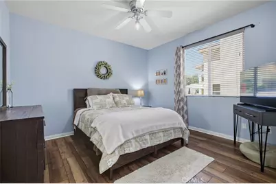 21116 Cross Creek Drive, Saugus, CA 91350 - Photo 30