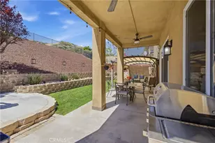 21116 Cross Creek Dr, Saugus, CA 91350 - Photo 34