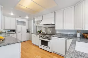 885 S Orange Grove, Pasadena, CA 91105 - Photo 8