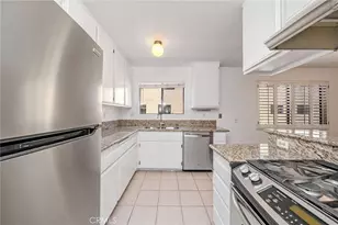 1719 Rogers Pl, Burbank, CA 91504 - Photo 14