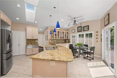 8361 Calle Del Cielo, La Jolla, CA 92037 - Photo 20