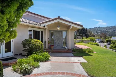 8361 Calle Del Cielo, La Jolla, CA 92037 - Photo 6