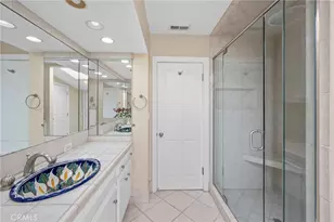 8361 Calle Del Cielo, La Jolla, CA 92037 - Photo 32