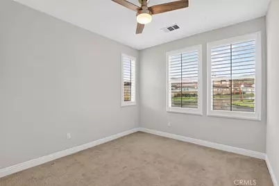 20506 Galloway Drive, Saugus, CA 91350 - Photo 24
