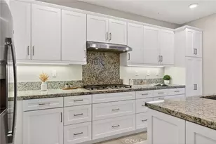 20506 Galloway Dr, Saugus, CA 91350 - Photo 8