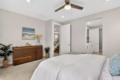 20506 Galloway Drive, Saugus, CA 91350 - Photo 12