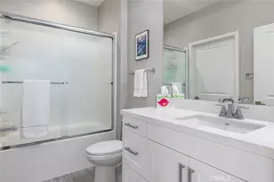 25118 Citron Ln, Canyon Country, CA 91387 - Photo 22