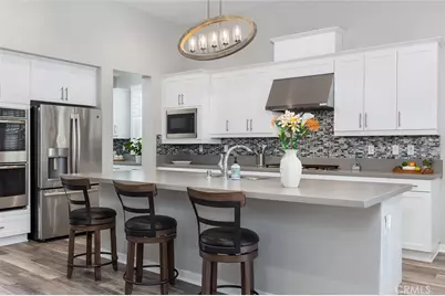 25118 Citron Lane, Canyon Country, CA 91387 - Photo 4