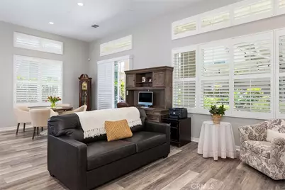 25118 Citron Lane, Canyon Country, CA 91387 - Photo 10