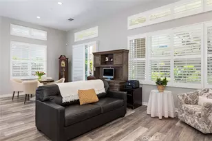 25118 Citron Ln, Canyon Country, CA 91387 - Photo 10