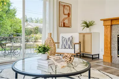 23644 Miranda Street, Woodland Hills, CA 91367 - Photo 24