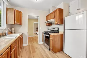 3227 E Del Mar Blvd, Pasadena, CA 91107 - Photo 12