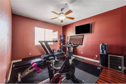 6137 Ridgemont, La Verne, CA 91750 - Photo 22