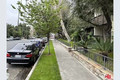 [Address not provided], Los Angeles, CA 90020 - Photo 20