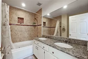 18347 Saticoy St, Reseda, CA 91335 - Photo 18