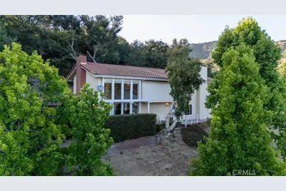 2321 Via Saldivar, Glendale, CA 91208 - Photo 4
