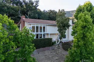2321 Via Saldivar, Glendale, CA 91208 - Photo 4
