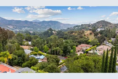 2321 Via Saldivar, Glendale, CA 91208 - Photo 54