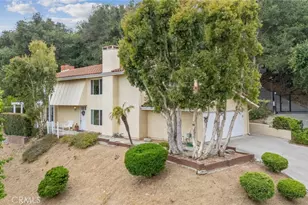 2321 Via Saldivar, Glendale, CA 91208 - Photo 2