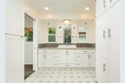 3316 Mills Avenue, La Crescenta, CA 91214 - Photo 22
