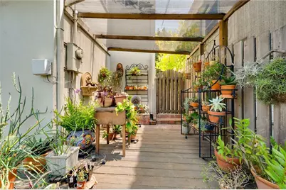 3919 Scandia Way, Los Angeles, CA 90065 - Photo 22