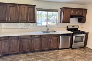 1561 Arcane, Simi Valley, CA 93065 - Photo 10