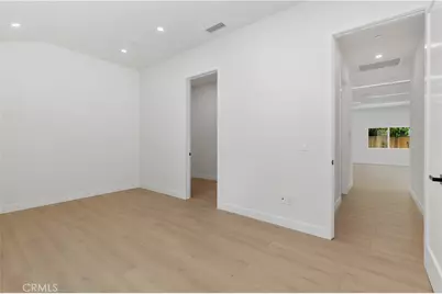 19041 Schoenborn, Northridge, CA 91324 - Photo 22