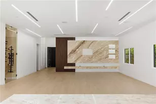 19041 Schoenborn, Northridge, CA 91324 - Photo 10