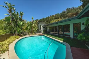 2770 Mira Vista Dr, Glendale, CA 91208 - Photo 46