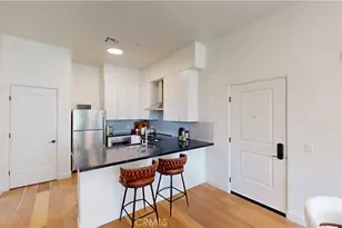 1878 E Walnut St, Pasadena, CA 91107 - Photo 6