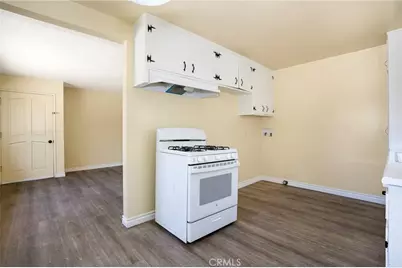 6707 Perry Road, Bell Gardens, CA 90201 - Photo 14