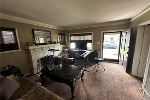 339 W 76th, Los Angeles, CA 90003 - Photo 18