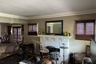 339 W 76th, Los Angeles, CA 90003 - Photo 20