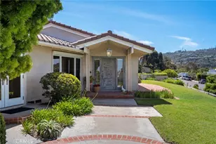 8361 Calle Del Cielo, La Jolla, CA 92037 - Photo 6