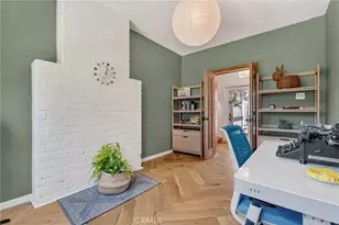 17061 Parthenia St, Sherwood Forest, CA 91325 - Photo 16