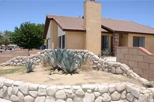 43600 Santa Rosa Cir, Lancaster, CA 93535 - Photo 2