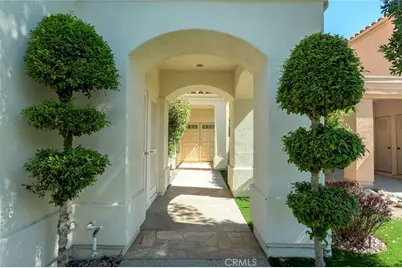 940 Calle Amable, Glendale, CA 91208 - Photo 2