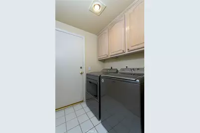 940 Calle Amable, Glendale, CA 91208 - Photo 12
