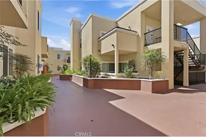 300 E Providencia #205, Burbank, CA 91502 - Photo 4