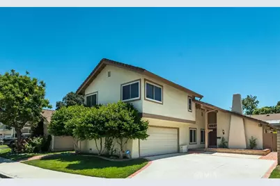 23540 Via Amado, Valencia, CA 91355 - Photo 2