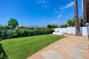 16643 Tuba St, Granada Hills, CA 91343 - Photo 4