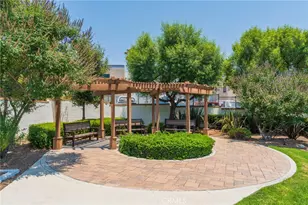 105 Encanto Ln, Monterey Park, CA 91755 - Photo 32