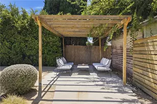 4281 Halldale Ave, Los Angeles, CA 90062 - Photo 26