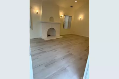 8522 S Alcott Street, Los Angeles, CA 90035 - Photo 2