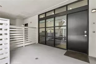 178 S Euclid Ave, Pasadena, CA 91101 - Photo 18