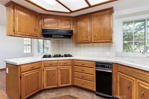 17055 Community, Los Angeles, CA 91325 - Photo 12