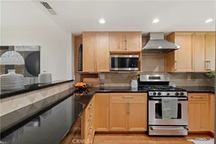 10933 Wellworth Ave, Los Angeles, CA 90024 - Photo 6