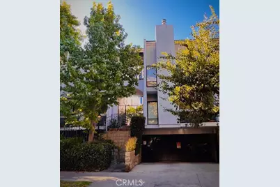 10933 Wellworth Avenue #10, Los Angeles, CA 90024 - Photo 1
